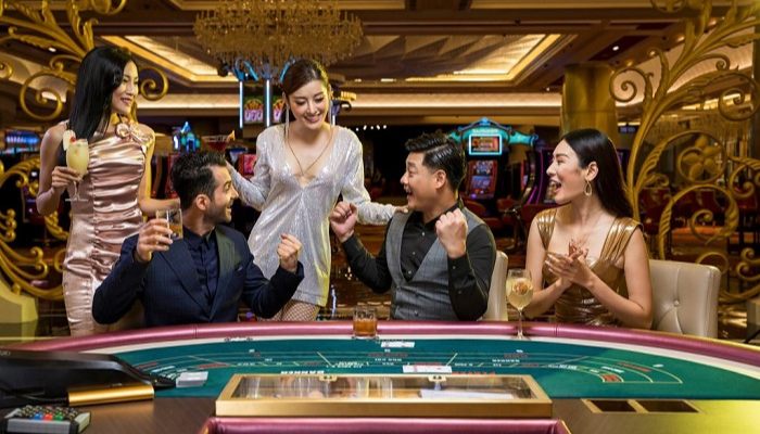 Tại sao người chơi nên tải Kubet về điện thoại di động